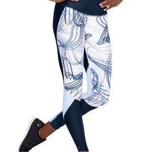 Under Armor Printed Navy & White Active Leggings size medium